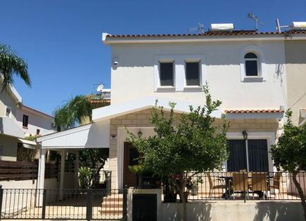 Villa para 450 000 euro en Lárnaca, Chipre