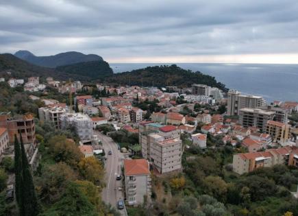 Terrain pour 315 000 Euro à Petrovac, Monténégro