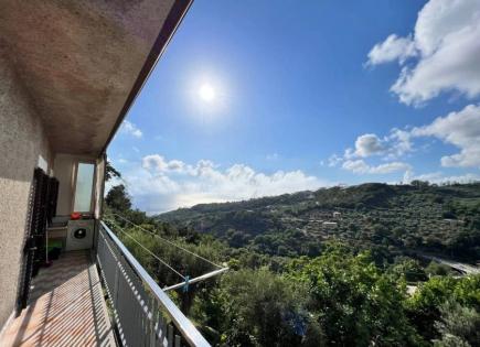 House for 50 000 euro in Reggio Calabria, Italy