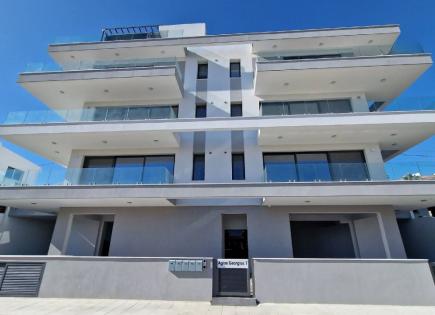 Wohnung für 450 000 euro in Agios Athanasios, Zypern