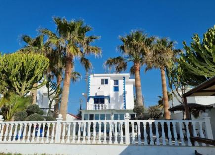 Villa pour 1 300 000 Euro à Larnaca, Chypre