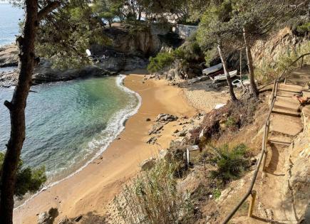 Land for 10 500 000 euro on Costa Brava, Spain