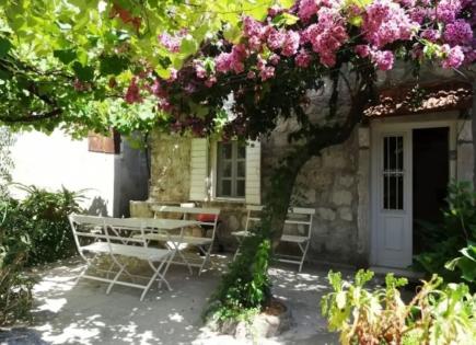 House for 495 000 euro in Kotor, Montenegro