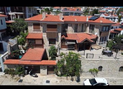 Cottage for 1 300 000 euro in Datca, Turkey