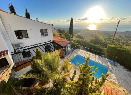 House for 590 000 euro in Tala, Cyprus