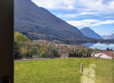 Villa für 787 500 euro in Carlazzo, Italien