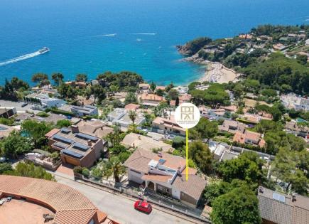 Villa para 1 000 000 euro en Blanes, España