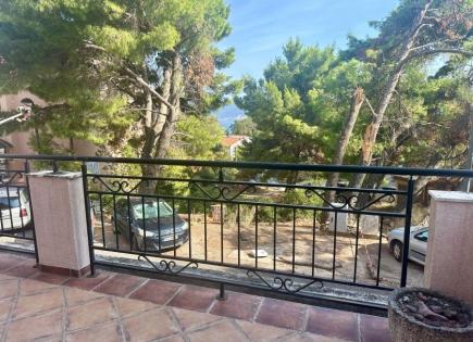 Wohnung für 105 000 euro in Petrovac, Montenegro