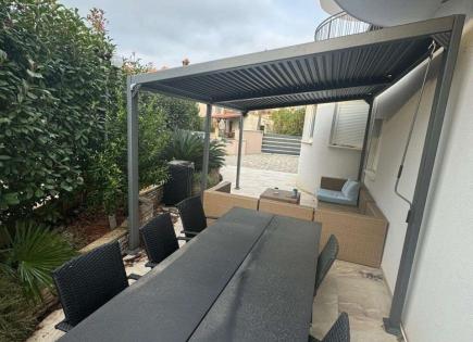 Appartamento per 260 000 euro a Medulin, Croazia