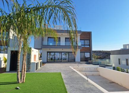 Casa para 1 800 000 euro en Parekklisia, Chipre