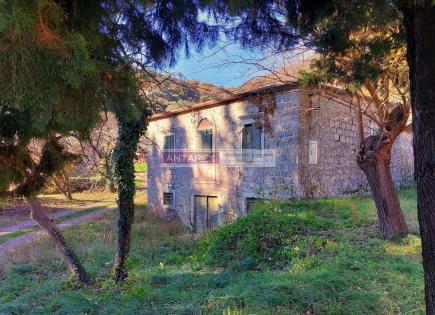 Villa pour 190 000 Euro à Kamenari, Monténégro