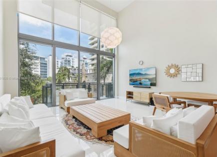 Casa adosada para 796 352 euro en Miami, Estados Unidos