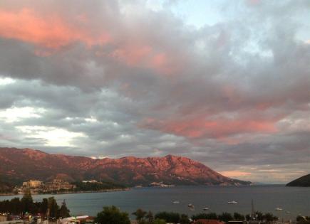 Appartement pour 400 000 Euro à Budva, Monténégro