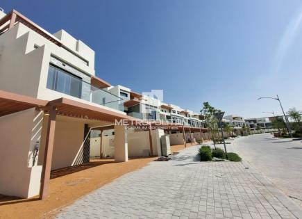 Townhouse for 1 297 989 euro in Dubai, UAE