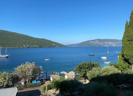 Piso para 400 000 euro en Herceg-Novi, Montenegro