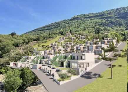 Maison urbaine pour 324 000 Euro à Tivat, Monténégro