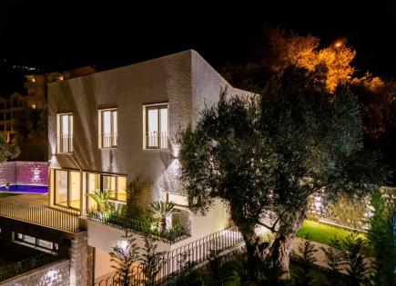 Villa für 1 200 000 euro in Budva, Montenegro