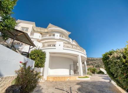 Villa for 1 195 000 euro in Paphos, Cyprus