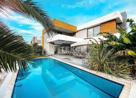 Villa für 1 630 000 euro in Cesme, Türkei