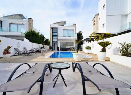 Villa for 1 000 000 euro in Protaras, Cyprus