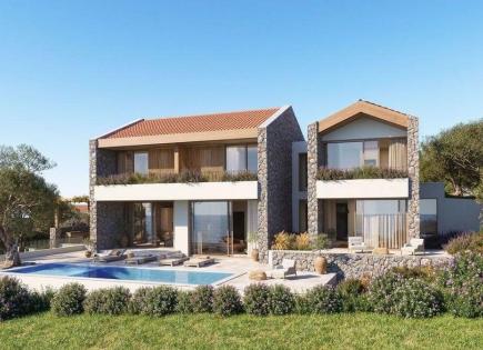 Maison urbaine pour 4 232 000 Euro à Tivat, Monténégro