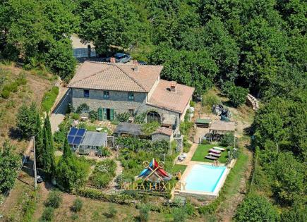 Villa per 1 100 000 euro in Italia