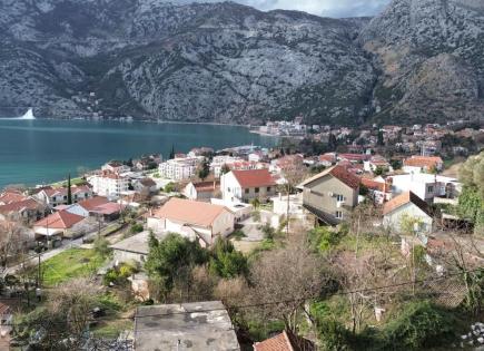 Land for 110 000 euro in Risan, Montenegro