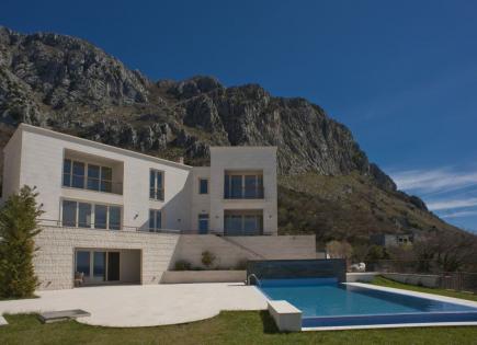 Casa para 2 500 000 euro en Budva, Montenegro