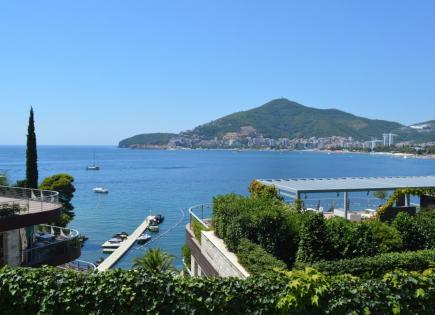 Piso para 1 250 000 euro en Budva, Montenegro