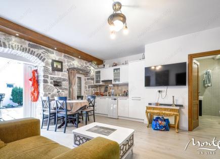 Piso para 270 000 euro en Kotor, Montenegro