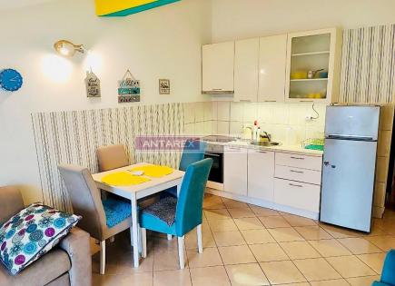 Apartment für 153 000 euro in Denovici, Montenegro