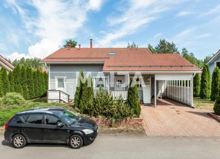 Maison pour 225 000 Euro à Kotka, Finlande