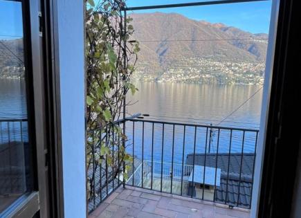 Casa para 420 000 euro por Lago de Como, Italia
