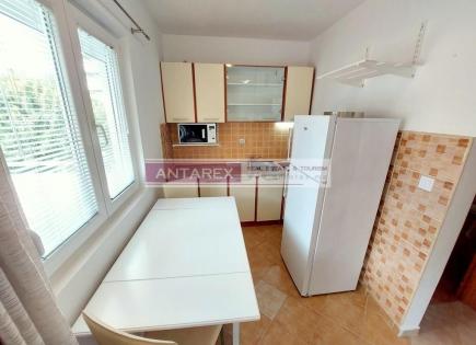 Apartment for 69 000 euro in Igalo, Montenegro
