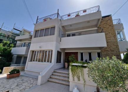 Flat for 3 500 euro per month in Germasogeia, Cyprus