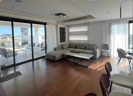 Piso para 4 900 euro por mes en Nicosia, Chipre