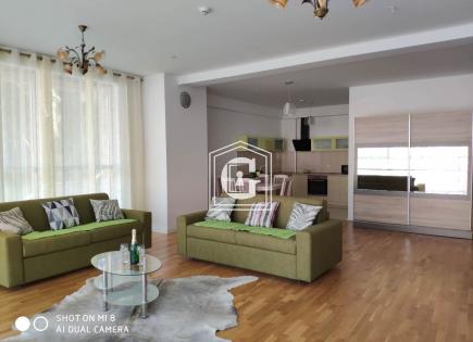 Apartment für 380 000 euro in Budva, Montenegro