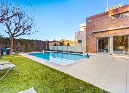 House for 1 580 000 euro in Barcelona, Spain