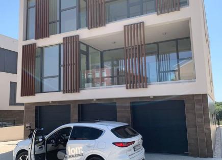 Appartamento per 461 800 euro a Rovigno, Croazia