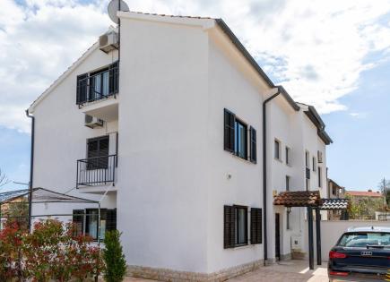 Casa para 700 000 euro en Pula, Croacia