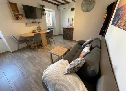 Flat for 210 000 euro in Rovinj, Croatia