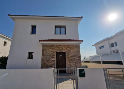 Maison pour 2 100 Euro par mois à Larnaca, Chypre