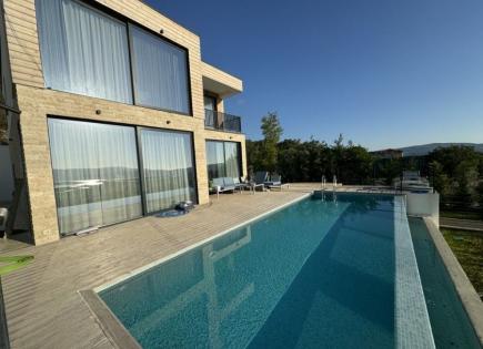 Villa pour 720 000 Euro à Tivat, Monténégro