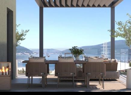 Ático para 1 700 000 euro en Tivat, Montenegro