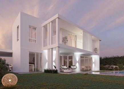 Maison pour 739 000 Euro à Latsia, Chypre