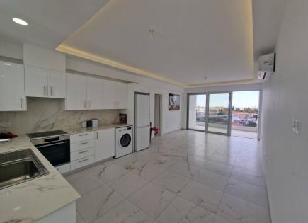 Appartement pour 2 600 Euro par mois à Larnaca, Chypre