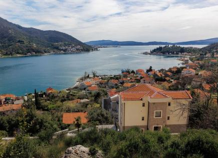 Flat for 185 000 euro in Herceg-Novi, Montenegro