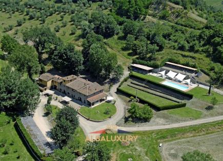 Apartment for 1 890 000 euro in Reggello, Italy