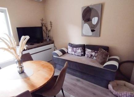Flat for 155 000 euro in Herceg-Novi, Montenegro