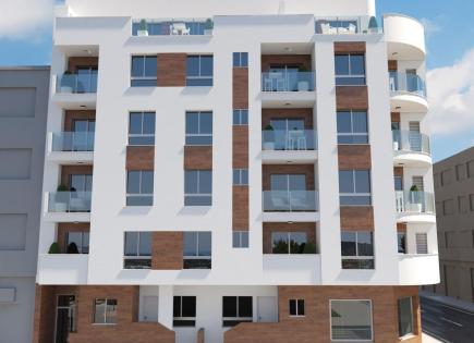 Flat for 249 000 euro in Torrevieja, Spain